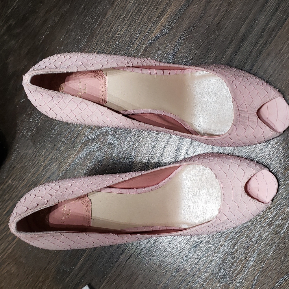 Christian Dior Rose Pink Snakeskin Platform Peep Toe High Heel Pumps